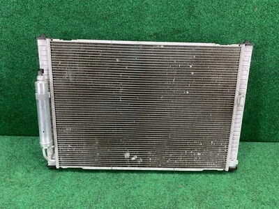 Conjunto de radiador y condensador 11-12 INFINITI G37 11-23 NISSAN Z EN OEM Foto 1 de 4