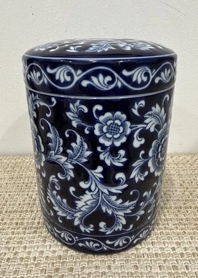 Pier 1 Mandarin Canister Jar w/Lid Cobalt Blue & White Vintage 8.5”x 5.5” EUC - Image 1 of 4
