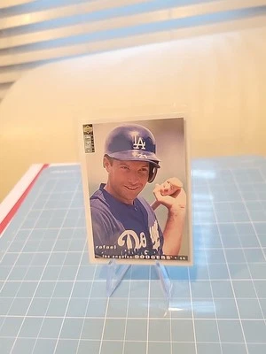 Rafael Bournigal 1995 Collector's Choice 217 Los Angeles Dodgers Baseball  - Image 1 of 2