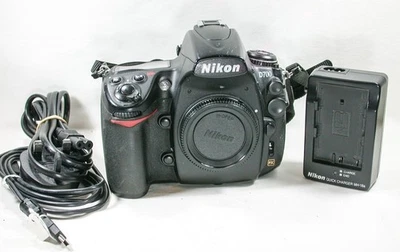 Nikon D700 DSLR Camera Body, 12.1 MP Full Frame  + Charger Serial. No. 2156791 - Image 1 of 4