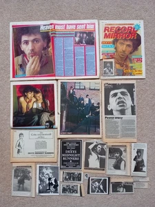 Dexys Midnight Runners Pack Of UK Cuttings & Dexys badge - Picture 1 of 3