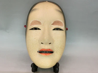 Máscara japonesa antigua de madera Noh "KO-OMOTE" cara de joven dama máscara Kagura #1 Foto 1 de 4