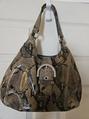 Coach Soho Lynn Python Embossed 3 Compartments Snakeskin Hobo Purse F17419 EUC  - Image 1 of 4