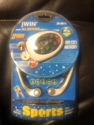 Radio deportiva con auriculares JWIN - JX-M11 para todo clima - Reloj despertador con clip NUEVO Foto 1 de 2