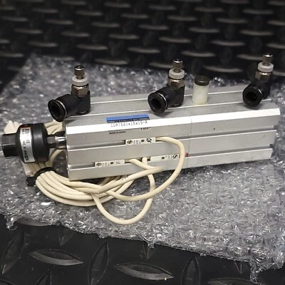 Koganei - CDATS20X15X15-R - Cilindro de plantilla neumático y SMC - JB20-5-080 - Junta Foto 1 de 4