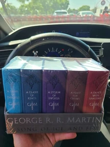 Game of Thrones Collector Leather Bound Book Set of 5:  A Song of Ice and Fire - Picture 1 of 7