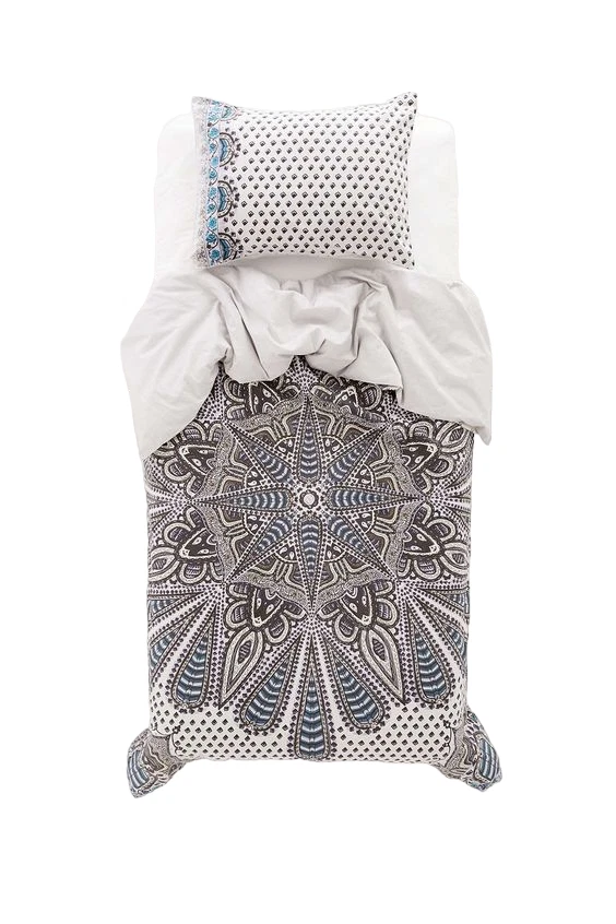 Capa de Edredom Urban Outfitters Magical Thinking APENAS Twin/XL Medalhão Boho NOVA - Imagem 1 de 4