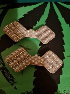 Girls kids hair clips pearls hair pair new - Picture 1 of 5