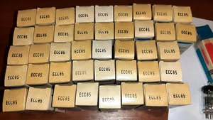 2 x ECC85 6AQ8 RFT Röhren Tubes Radio NOS 2 pcs - Picture 1 of 10