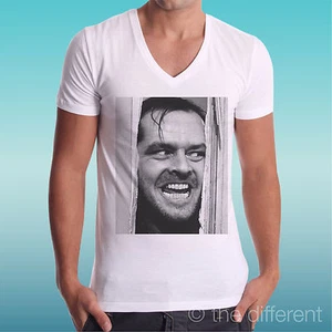 T-SHIRT UOMO a V " JACK NICHOLSON FILM SHINING " IDEA REGALO ROAD TO HAPPINESS - Imagen 1 de 1