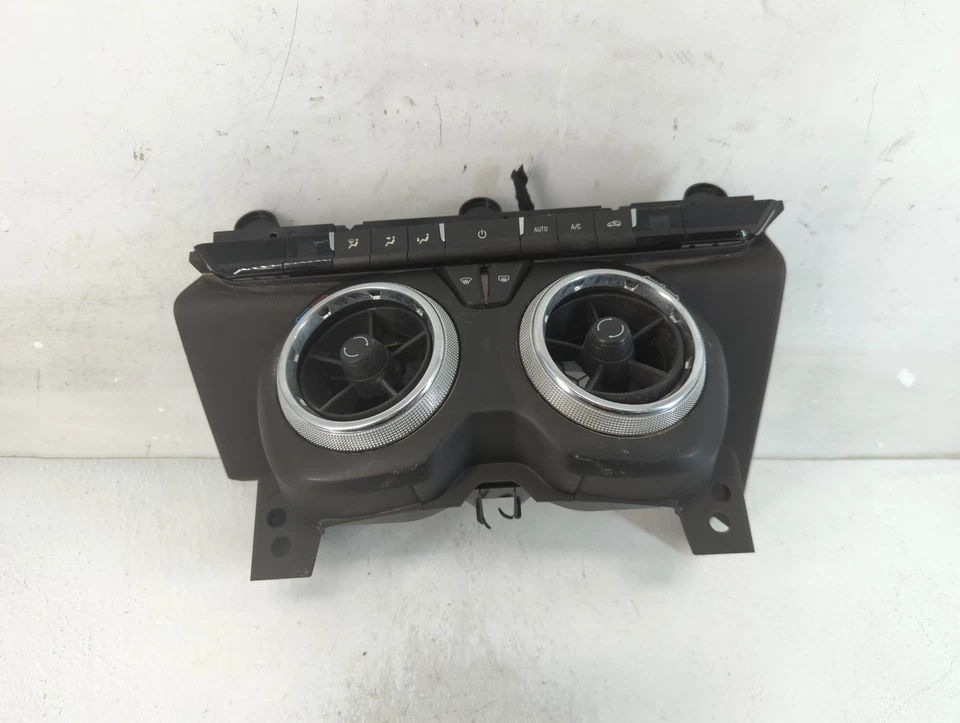 Chevrolet Camaro 2016-2017 aire acondicionado calefacción climatización 84078979 T0JN6 Foto 1 de 4