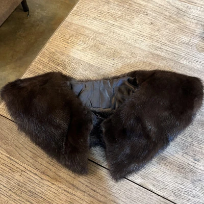 VINTAGE REAL DARK BROWN MINK DOIBLE FUR COLLAR LINED w/ Attaching Loops 5"x22" - Image 1 of 4