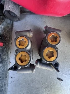 08-16 YAMAHA YZF R6 RIGHT LEFT FRONT BRAKE CALIPER SET PAIR CALIPERS - Picture 1 of 4