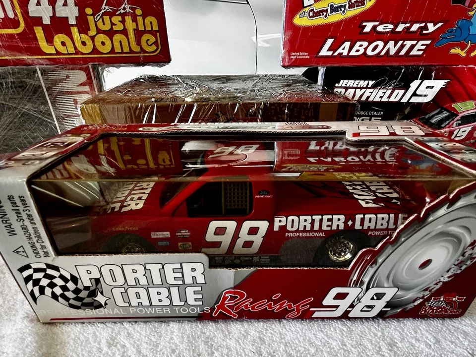 LOT Kevin Harvick 1/24 Signed Porter Cable/AC Delco - Image 1 of 4
