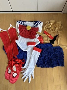 Costume cosplay Sailor Moon con parrucca - Foto 1 di 13
