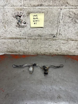 Palanca y perchas de manillar Honda Xl125s XL 125 1982 Foto 1 de 4