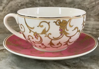 Juego de tazas y platillos Grace's Teaware. Remolinos Rosa Y Oro Nuevos Foto 1 de 4