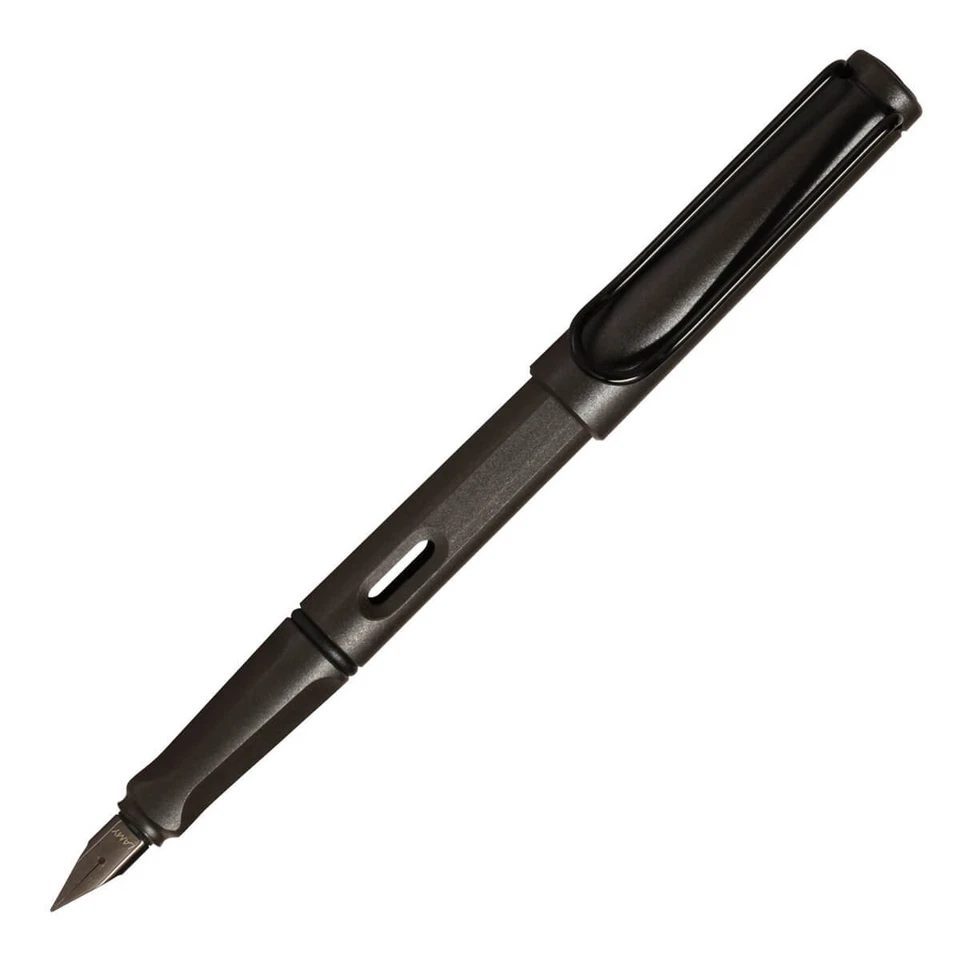 Lamy Safari Fountain Pen Charcoal Broad L17B