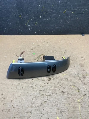 Interruptores climáticos laterales izquierdo Toyota Sienna 2004 a 2010 bisel moldura OEM S8922 DG Foto 1 de 4