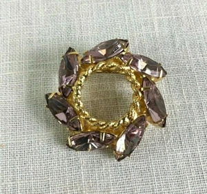 Floral Pin facettierte hellviolette Steine in goldfarbener Fassung - Bild 1 von 3