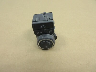 2020-2021 INTERRUPTOR DE CONTROLE DE FAROL CHEVROLET SILVERADO 2500HD PAINEL FABRICANTE DE EQUIPAMENTO ORIGINAL 84526541 - Imagem 1 de 4