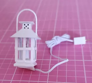 Dollhouse Miniature 12v Electric Square White Lantern with Candle Bulb MH1064 - Picture 1 of 2