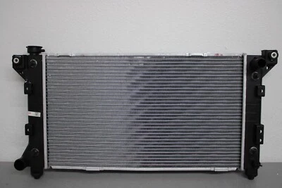 1996 1997 1998 1999 2000 DODGE CARAVAN CHRYSLER TOWN & COUNTRY FRONT RADIATOR - Image 1 of 4