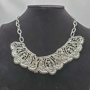 Target silver necklace with 3 Filigree castings NWT - Picture 1 of 4