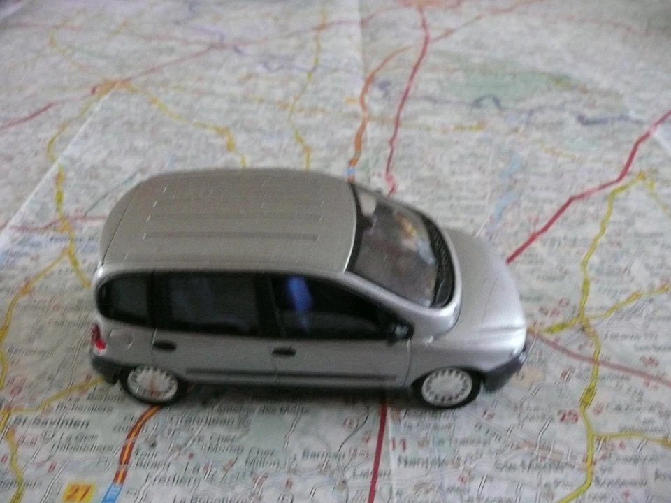 FIAT Multipla gris 1999 SOLIDO 1/43 - Photo 1/1