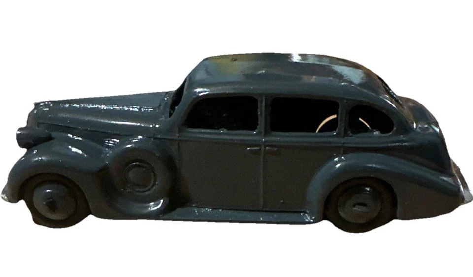 Dinky #39d Buick Viceroy Salón - Coleccionable de colección. C1946. Foto 1 de 4