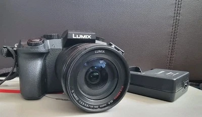 Panasonic Lumix DMC-G7 Spiegellose 4K Digitalkamera + Objektiv 14-140, Tasche - Bild 1 von 4