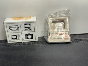 Desktop Computer Ceramic Picture Frame Magnet-Mint - Picture 1 of 3