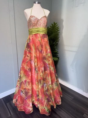 Vestido de baile Jovani rosa púrpura verde floral sin tirantes con cuentas 12 Foto 1 de 4