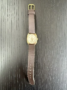 Unisex  Vintage 9ct Gold Avia Wristwatch in GWO with Cushion Case - Picture 1 of 11