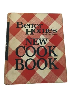Vintage 1971 Better Homes and Gardens Cookbook 4th Printing - Picture 1 of 5