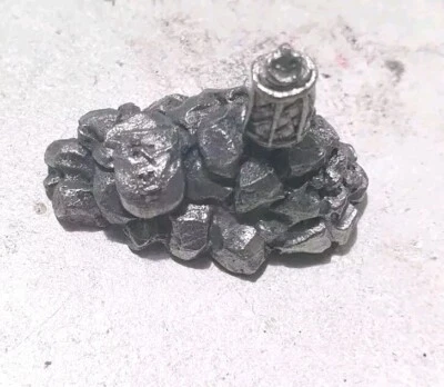 Warhammer Dwarves Dwarf Lantern on Rubble D6 Engineers Tools Citadel Metal OOP - Image 1 of 4