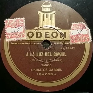 TANGO 78 rpm RECORD Odeon CARLOS GARDEL bei Kerzenlicht / Aprilrosen  - Bild 1 von 2