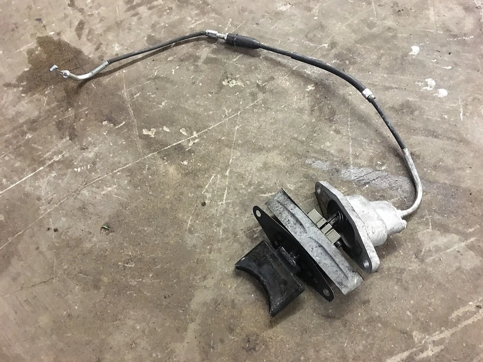 15 Arctic Cat ZR 8000 RR XF 6000 R XC 800 HO M El Tigre 14 16 exhaust valve - Image 1 of 1