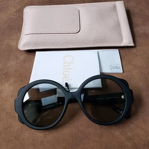 Gafas de sol Chloe de gran tamaño con montura redonda negras mate nuevas con etiquetas - Imagen 1 de 13