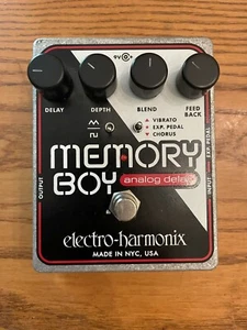 Electro-Harmonix Memory Boy Pedal with chorus and vibrato - Picture 1 of 7