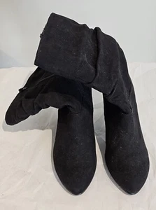 Aerosoles Size 8 Black Boots - Picture 1 of 7