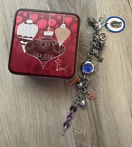 NEW Fossil Florida Gators Watch With Charm Bracelet Cover