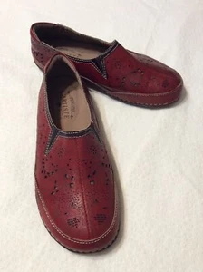 L’ARTISTE SPRING STEP LIBORA Womens Red Leather LaserCut SlipOn Loafers~38/7.5-8 - Picture 1 of 12