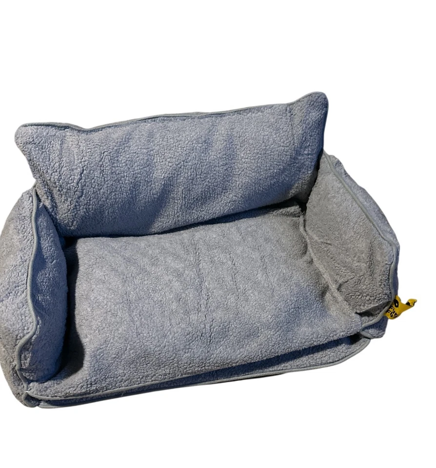 Pet Sofa Bed Cushion Cat Dog Couch Sofa Bed with Non-Slip Bottom Faux Lambswool - Image 1 of 4