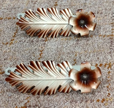 Vintage MCM Metal Curtain/ Drapery Tie-Backs Flower & Leaf In Beige & Brown  - Image 1 of 4