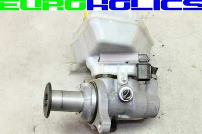 Fabricante de equipamento original Volkswagen VW Touareg 2013 cilindro mestre de freio com reservatório  - Imagem 1 de 3