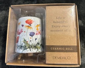 Nuevas flores campana cerámica Demdaco “La vida es hermosa Disfruta cada momento de ella” - Imagen 1 de 6