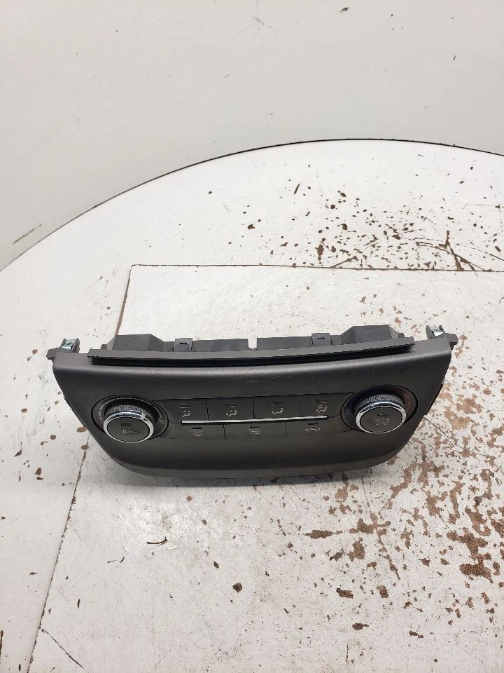 Temperature Control Fits 13-14 SENTRA 1286376 - Image 1 of 4