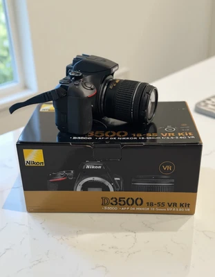 Nikon D3500 24,2 MP con 18-55 mm VR + 70-300 Kit Cámara DSLR - Negra Foto 1 de 4