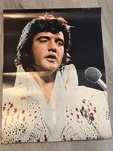 Elvis Presley 16” X 21” magazine poster double-sided Candid Photos Vegas - Picture 1 of 10